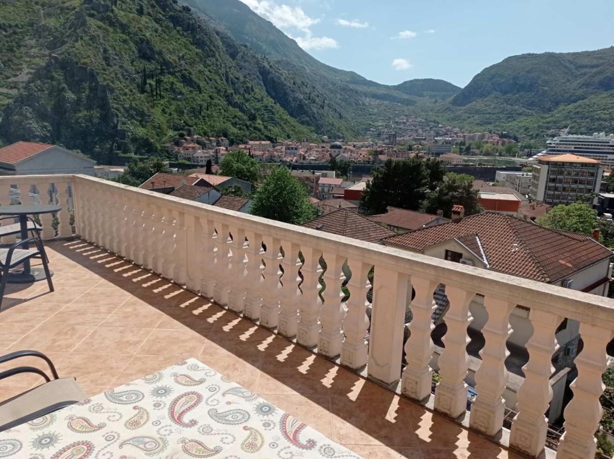 Apartment Ivan Kotor Exterior photo